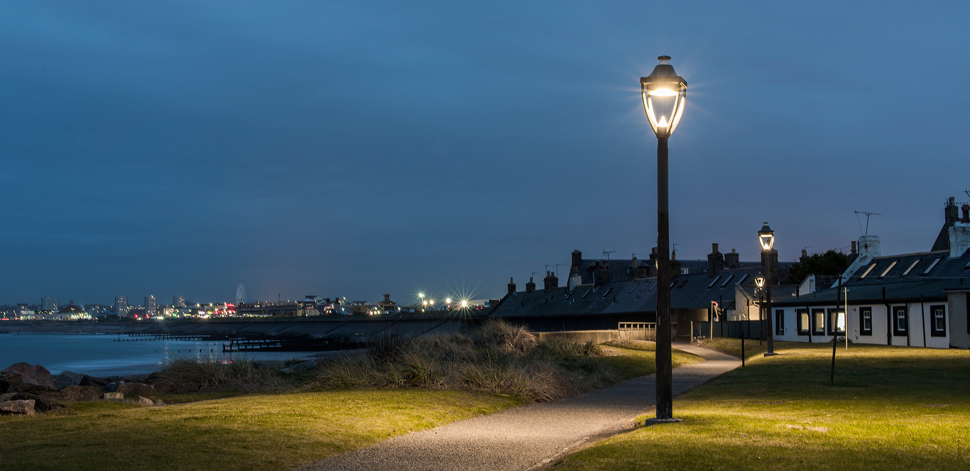 余姚市阳明灯具有限公司